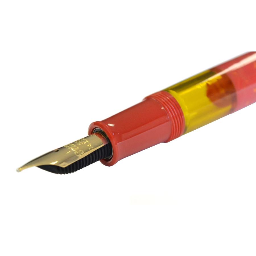 Pelikan（ペリカン） 特別生産品 万年筆 ブライトレッド M101N