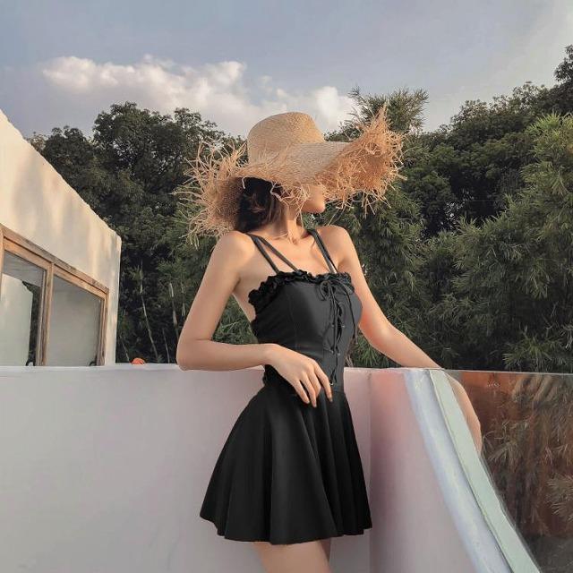 水着レディースワンピース 黒 短パン スカート 背中あき 体型カバー ママ水着 リゾート 海外旅行 ハワイ グアム 沖縄 10代 代 30代 40代 50代 Nr0570 Kilalion キラリオン 通販 Yahoo ショッピング