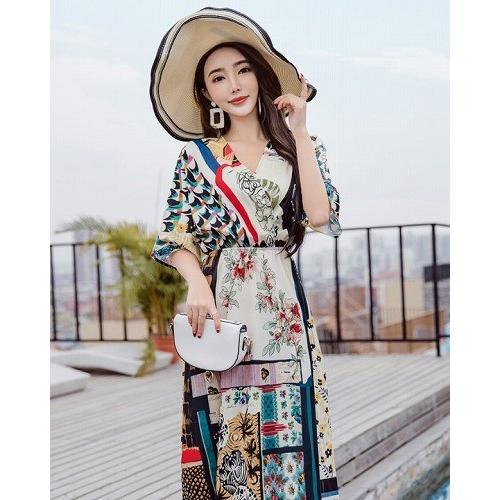 リゾートワンピース 白 ハワイ 沖縄 グアム 50代 40代 30代 代 10代 ロング マキシ丈 5分袖 エスニック柄 ｖネック リゾート Od Kilalion キラリオン 通販 Yahoo ショッピング