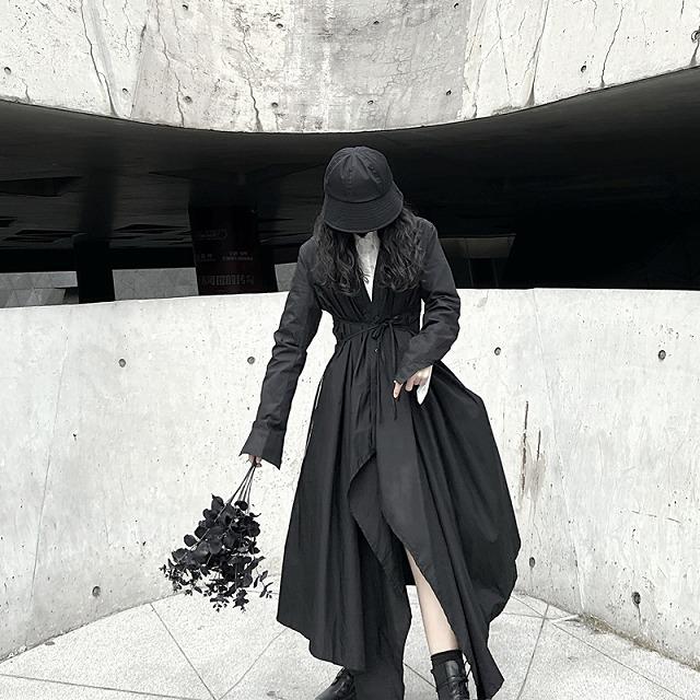 個性的 シャツ ワンピース モード系ファッション 黒 長袖 ロング