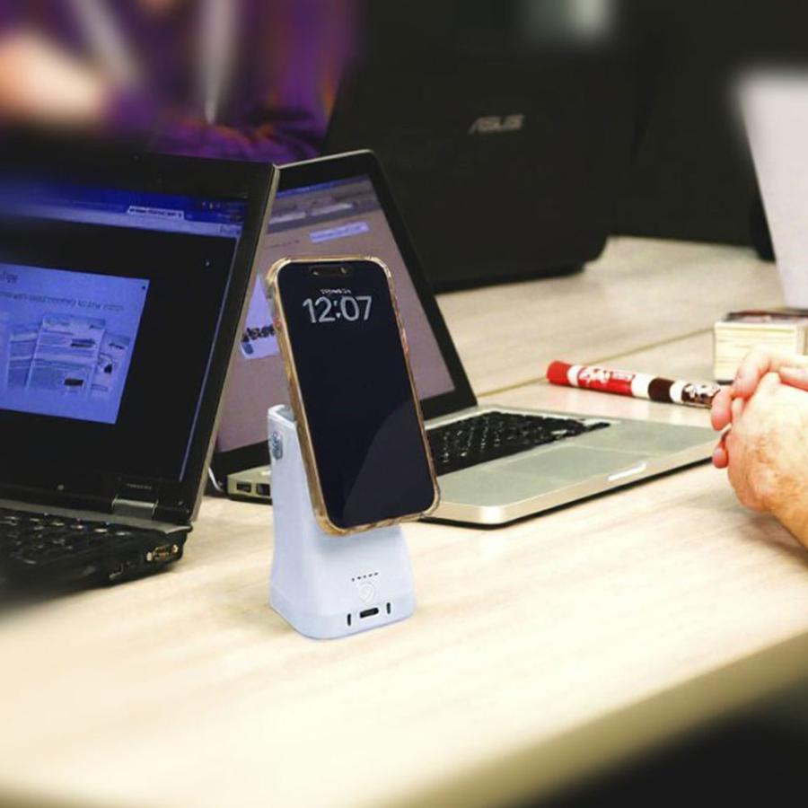 『代引不可』ポータブル電源 ポポフミニ4台セット STPP-80A-CW-4 シーテック 80Wh×4 USB-C Qi2対応 チャージステーション付の画像