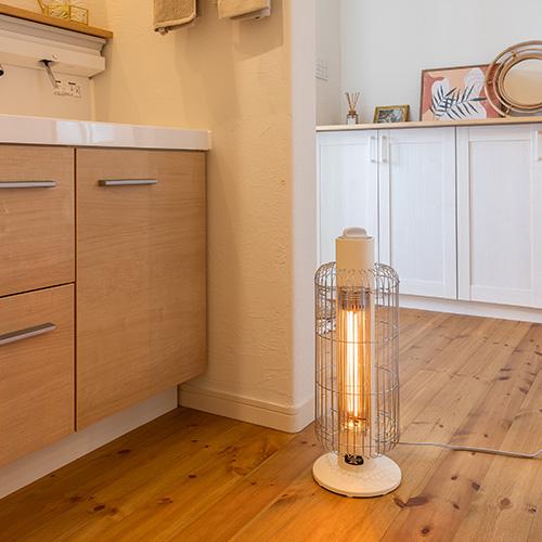 アラジン 電気ストーブ 遠赤グラファイトヒーター トリカゴ ホワイト