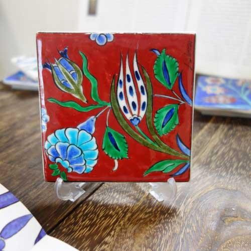 手描きのトルコタイル インテリア 伝統工芸品 ハンドペイント トルコ 