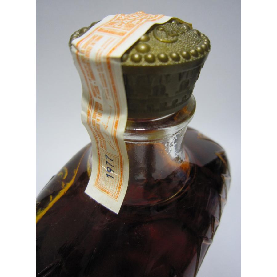 クラウン ローヤル [古酒] （クラウンロイヤル）特級表示 正規品 布袋