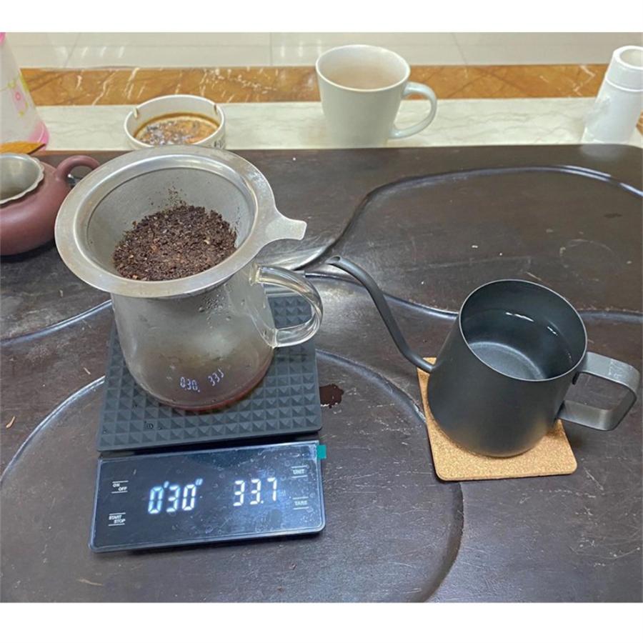 キッチンスケール デジタル 精密 3kg 電子秤 0.01g単位 高精度センサー 計量器 電池付き 滑り止めマット付き 多用途 料理 コーヒー お菓子 |  | 10