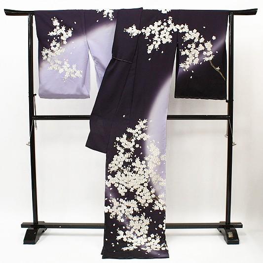 訪問着 桜文様 紫ぼかし染め 正絹　ガード加工 在庫処分 訪問着 手刺繍 桜 濃紫色 薄藤色 友禅染 ぼかし 正絹 尾峨佐