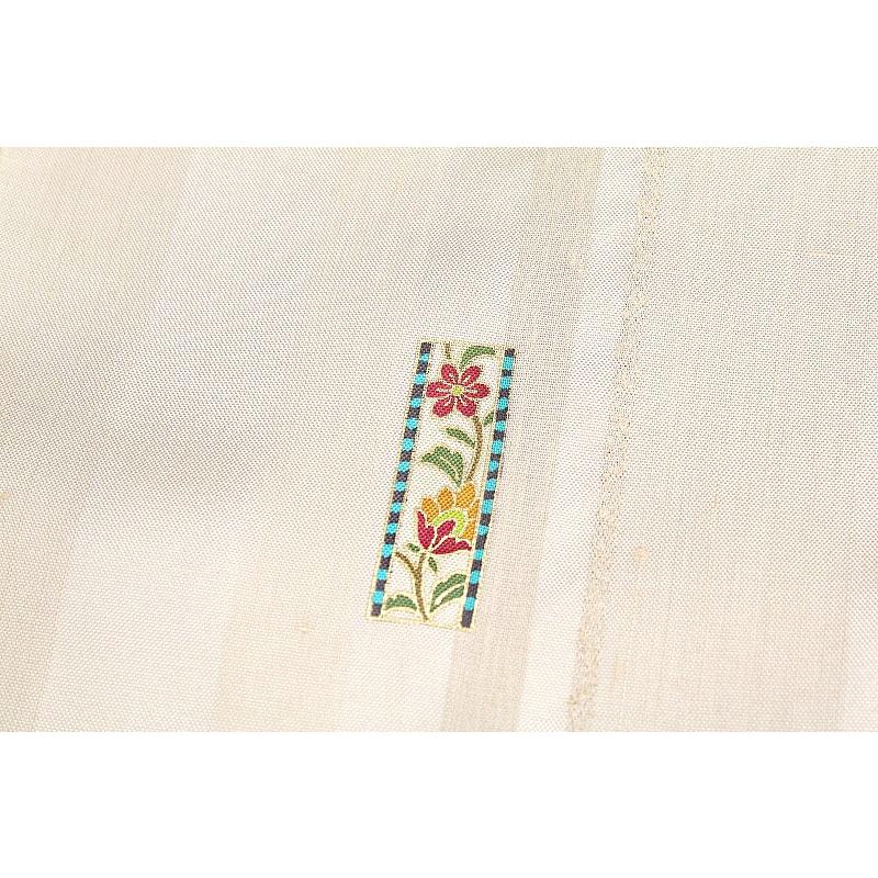 在庫処分 本場小千谷紬 万葉染織 飛び柄 生成色 アイボリー 唐花 唐草  