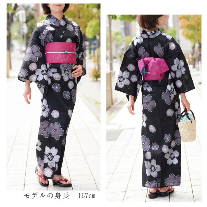 浴衣 3点セット 綿麻 花 桜 絞り風 黒 ピンク 半幅帯 桐下駄 浴衣 3点セット 綿麻 花 桜 絞り風 黒 ピンク 半幅帯 桐下駄