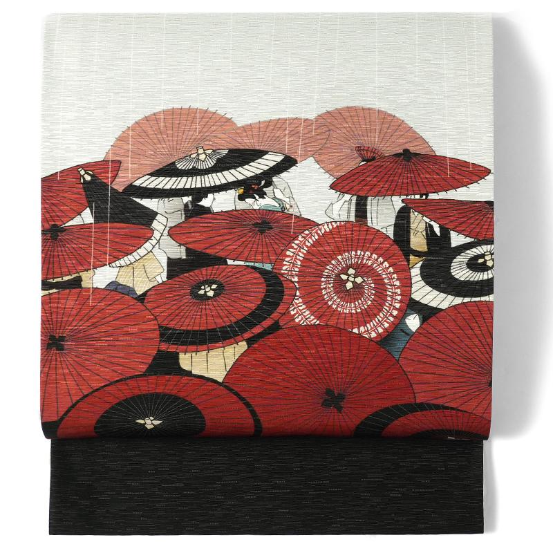京袋帯 WAKKA 正絹 雨唄 傘 番傘 江戸 雨 グレー 赤 朱色 風流 ロマン