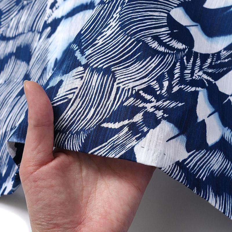 浴衣 美術サロン 藍捺染  羽 鳥 藍 紺 白 知多木綿 レディース カッコイイ 上品 女性用 仕立上がり 単品 日本製 本染め 羽根の画像