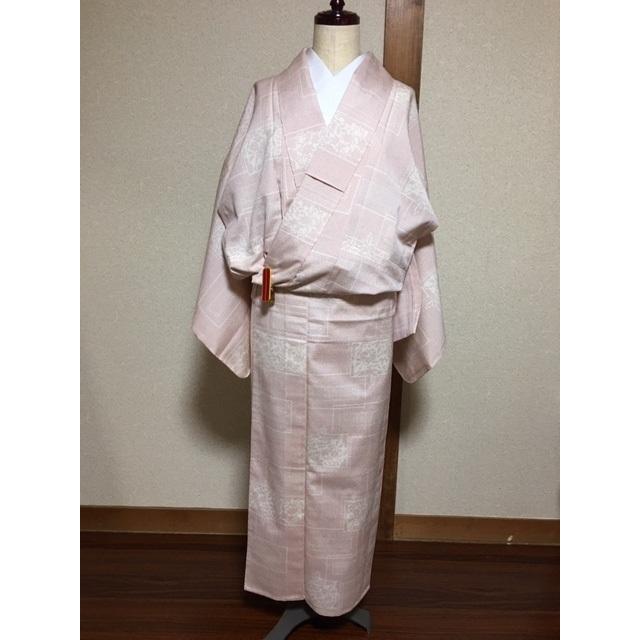 f*m様 未使用品　単衣　本塩澤紬 　裄直しサービス　亀甲に抽象模様 f*m様 未使用品 単衣 本塩澤紬 裄直しサービス 亀甲