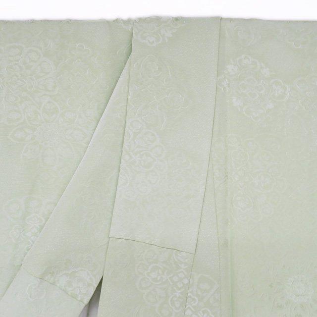 色無地 着物 中古 正絹 袷 フォーマル 紋付き 地模様 華紋 薄緑色 身丈  