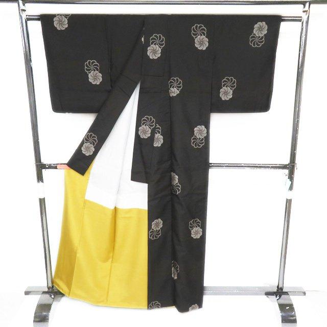 特選　大島紬 着物 中古 正絹 袷 カジュアル 斜め点線模様 焦茶色 身丈167cm 裄70.5cm L トール きもの北條 A883-1 特選 大島紬 着物 中古 正絹 袷 カジュアル 花模様 ねじり菊 黒色 焦