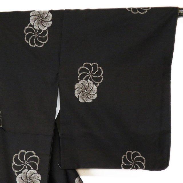 特選 大島紬 着物 中古 正絹 袷 カジュアル 花模様 ねじり菊 黒色 焦