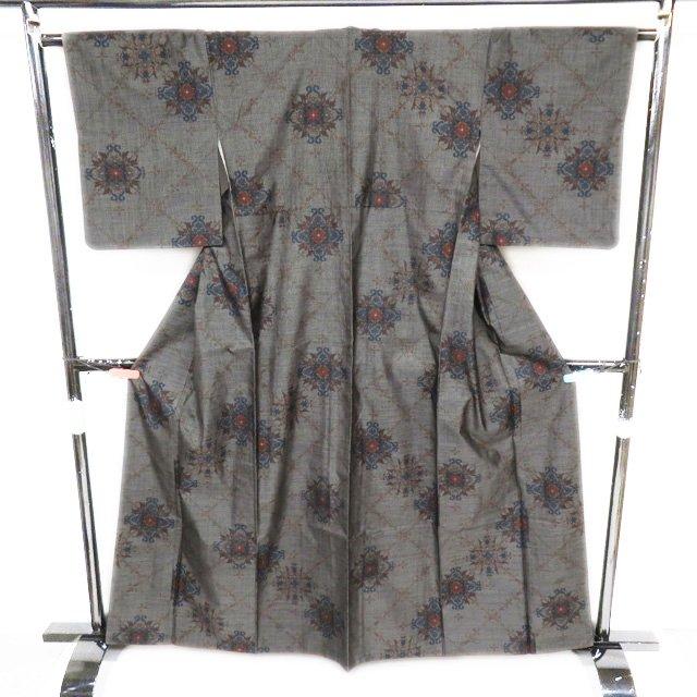 大島紬 着物 中古 正絹 袷 カジュアル 華文 花紋 焦茶色 多色 身丈160cm 裄64cm M きもの北條 A1036-8 大島紬 着物 中古 正絹 袷 カジュアル 華文 花紋 焦茶色 多色 身丈