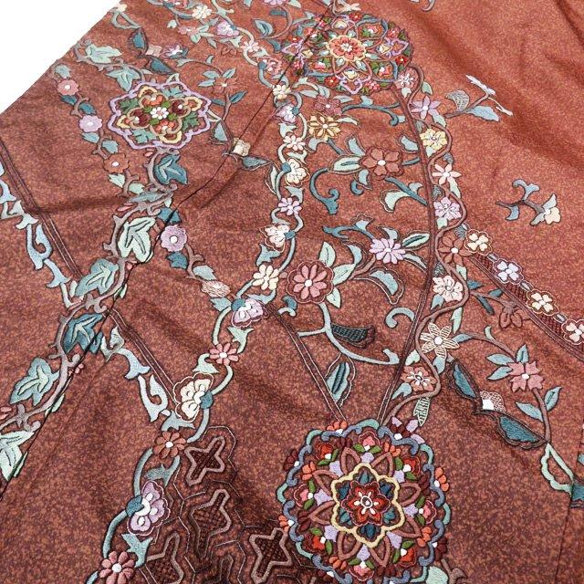 本場 大島紬 着物 中古 袷 セミフォーマル ラベル付き 汕頭刺繍 花模様 
