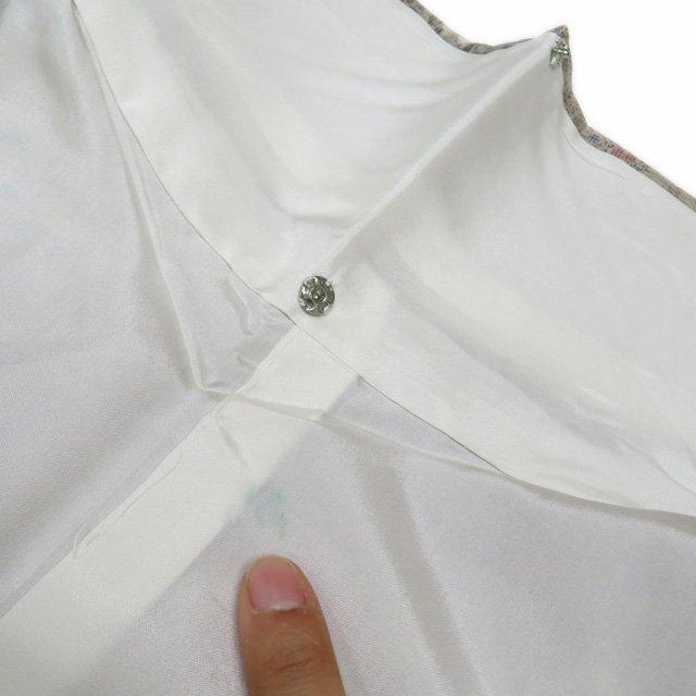 大島紬 着物 中古 正絹 袷 カジュアル 人物模様 花模様 やや薄い灰汁色
