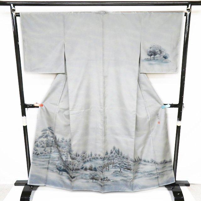 大島紬 着物 中古 正絹 袷 セミフォーマル 作家物 落款 風景 秋條寺 白鼠色 青系色 多色 身丈161cm 裄66cm M きもの北條 A1073-1 大島紬 着物 中古 正絹 袷 セミフォーマル 作家物 落款 風景 秋條寺