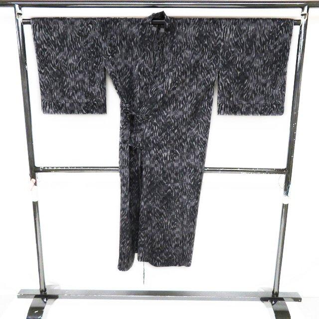コート 道中着 着物 中古 正絹 紋紗 市松模様 黒色 白鼠色 身丈131cm 裄69cm きもの北條 A1098-2 コート 道中着 着物 中古 正絹 紋紗 市松模様 黒色 白鼠色 身丈131cm
