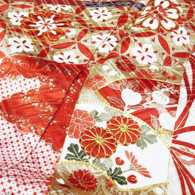 振袖 着物 中古 正絹 本加工 金駒刺繍 花模様 几帳 地模様 練色 多色