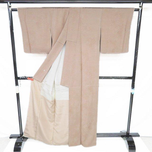 色無地 着物 中古 正絹 袷 フォーマル 紋付き 地模様 花唐草模様 洗柿色 身丈166.5cm 裄67cm L トール きもの北條 A1145-4 色無地 着物 中古 正絹 袷 フォーマル 紋付き 地模様 花唐草模様 洗