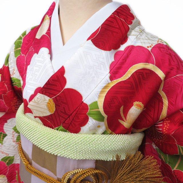 振袖 着物 中古 正絹 金駒刺繍 花模様 椿 桜 地模様 練色 白色 赤色 多色 身丈172cm 裄68cm L トール きもの北條 A1160-4 振袖 着物 中古 正絹 金駒刺繍 花模様 椿 桜 地模様 練色 白色 赤色 多