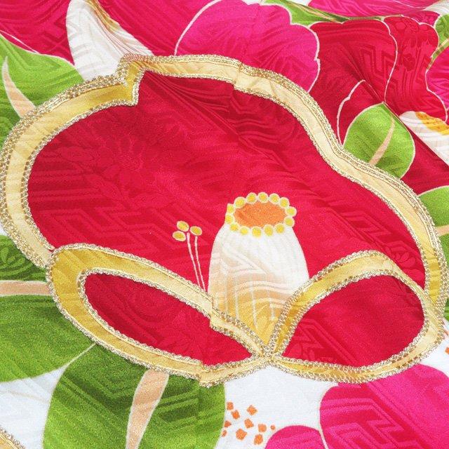 振袖 着物 中古 正絹 金駒刺繍 花模様 椿 桜 地模様 練色 白色 赤色 多色 身丈172cm 裄68cm L トール きもの北條 A1160-4 振袖 着物 中古 正絹 金駒刺繍 花模様 椿 桜 地模様 練色 白色 赤色 多