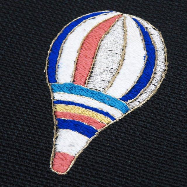 特選 夏物 名古屋帯 なごや帯 中古 リサイクル 正絹 仕立て上がり 反端付き 貴久樹 刺繍 気球の図 黒色 多色 金 きもの北條 A1161-10の画像