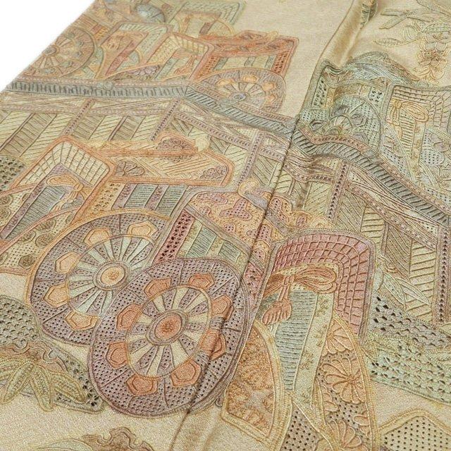 訪問着 着物 中古 正絹 袷 紋付き 汕頭刺繍 スワトウ 相良刺繍 御車 藤