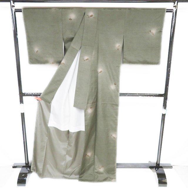 特選 紬地 着物 未使用 正絹 袷 カジュアル 楽器模様 暈し 老竹色 多色 身丈171cm 裄66.5cm L トール きもの北條 A1202-2の画像