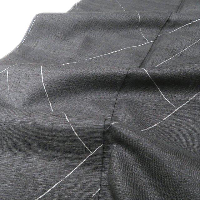 ＼ FINAL PRICE ／ 特選 紬 着物 未使用 ジュサブロー 刺繍 蜘蛛と蝙蝠の図 鼠色 身丈162cm 裄66cm M きもの北條 A1209-6の画像