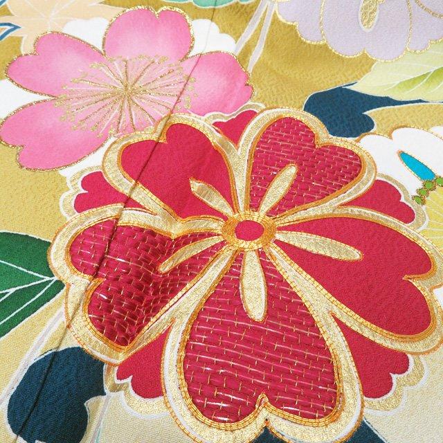 特選 振袖 着物 中古 正絹 金駒刺繍 千總 花の図 桜 紅葉 芥子色 高麗 