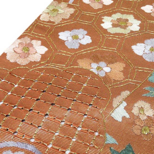 袋帯 未使用 正絹 フォーマル 六通 汕頭刺繍 スワトウ 中国刺繍 花模様 