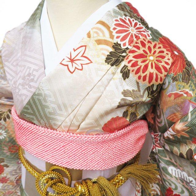 振袖 着物 中古 正絹 成人式 結納 金駒刺繍 花鳥の図 鴛鴦 地模様 多色