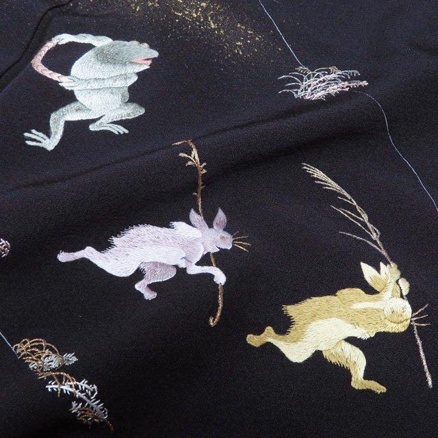 特選 訪問着 着物 中古 正絹 袷 フォーマル 蘇州刺繍 鳥獣戯画 金銀糸 黒橡色 多色 身丈161.5cm 裄66.5cm M きもの北條 A1311-9の画像