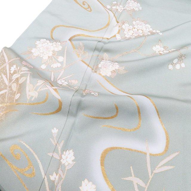 訪問着 着物 未使用 正絹 袷 フォーマル 落款 金駒刺繍 流水に花 桜 柳鼠色 多色 金 身丈155.5cm 裄63.5cm SA きもの北條 A1341-12の画像