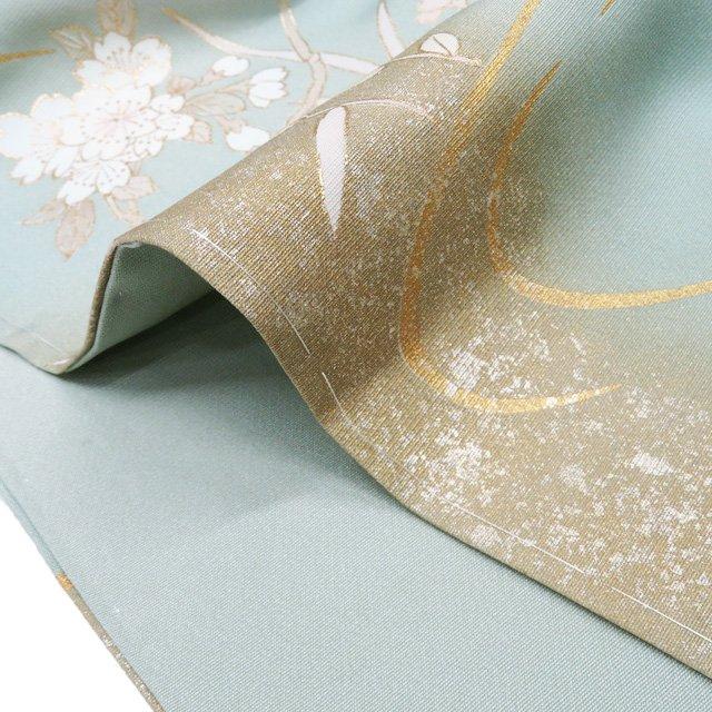訪問着 着物 未使用 正絹 袷 フォーマル 落款 金駒刺繍 流水に花 桜 柳鼠色 多色 金 身丈155.5cm 裄63.5cm SA きもの北條 A1341-12の画像