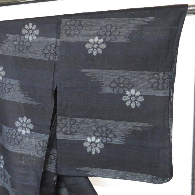 特選 夏物 宮古上布 夏着物 着物 中古 苧麻 カジュアル 花模様 濃紺色 身丈147cm 裄67cm SA きもの北條 A1343-4の画像