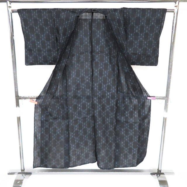 特選 夏物 宮古上布 夏着物 着物 中古 苧麻 カジュアル 幾何学模様 濃紺色 身丈150.5cm 裄62cm SA きもの北條 A1347-7の画像