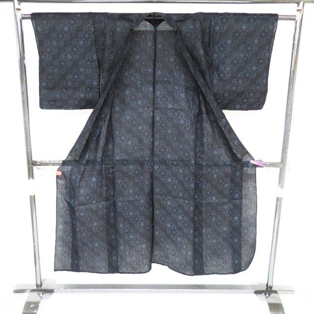 特選 夏物 宮古上布 夏着物 着物 中古 苧麻 カジュアル 幾何学模様 濃紺色 身丈145cm 裄61.5cm SA きもの北條 A1347-8の画像