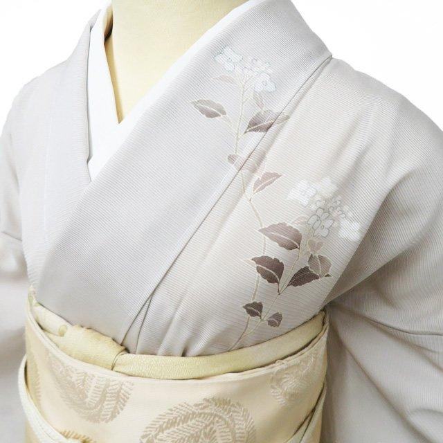 特選 夏物 付け下げ 付下げ 訪問着 着物 未使用 正絹 絽 花の図 紫陽花 反端付き 砂色 身丈165.5cm 裄67cm L トール きもの北條 A1354-12の画像