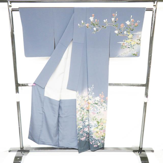 訪問着 着物 未使用 正絹 袷 フォーマル 作家物 落款 花の図 灰みの青系色 多色 身丈153.5cm 裄65cm SA きもの北條 A1361-4の画像