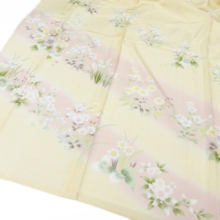 ★きもの北條★ 特選　夏物　絽　花模様　金駒刺繍　淑やかな雰囲気漂う装い　トール　薄卵色　着物　訪問着 A738-2 L 【新品】の画像