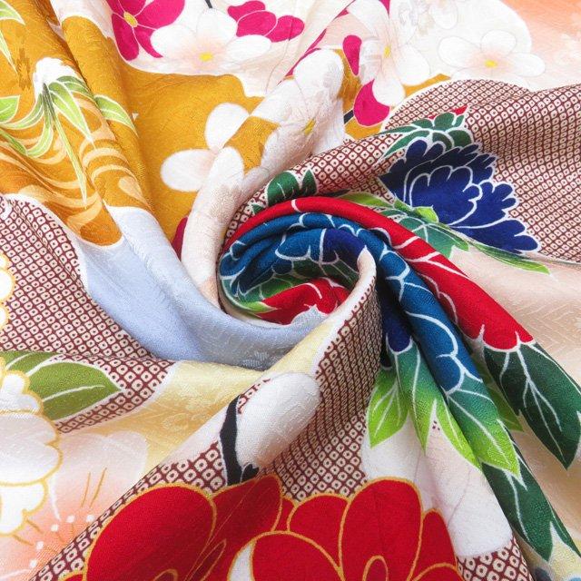 振袖 着物 正絹雲に花模様金駒刺繍地模様トールA766-9 L - 白無垢・色打掛