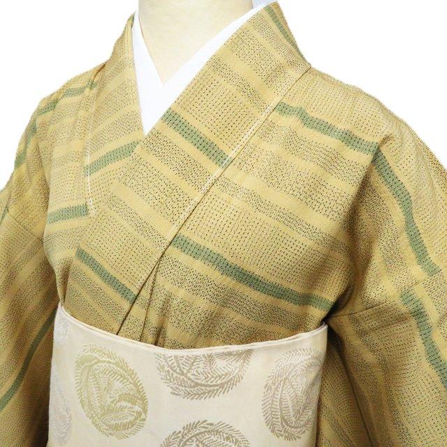 小紋 着物 未使用 正絹 単衣 カジュアル 横段模様 梔子色 身丈159cm 裄