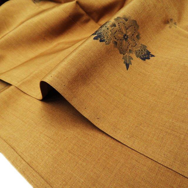 紬 着物 中古 正絹 単衣 カジュアル 桜の図 土色 身丈158cm 裄63cm M  