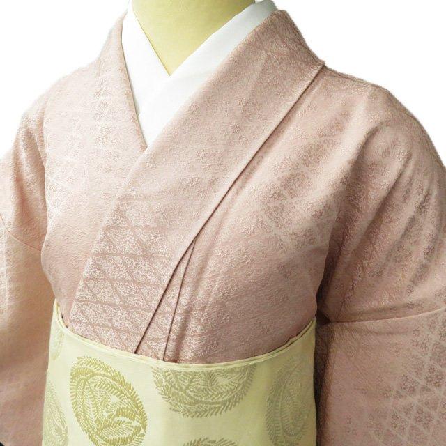 色無地 着物 中古 正絹 袷 フォーマル 紋付 一つ紋 地模様 菱文 植物 