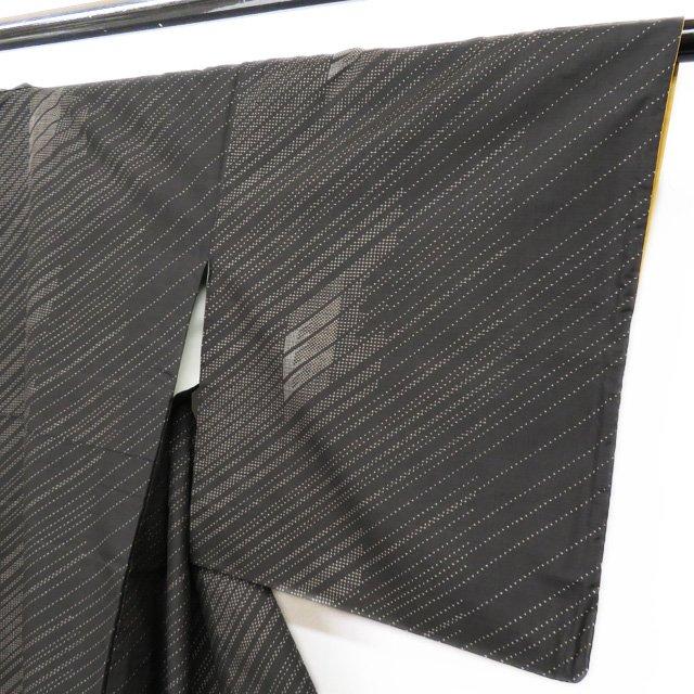 特選 大島紬 着物 中古 正絹 袷 カジュアル 斜め点線模様 焦茶色 身丈  