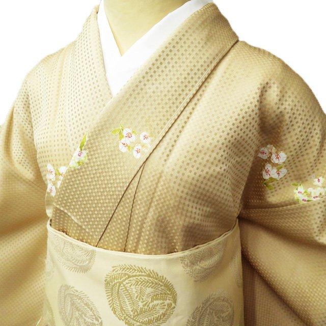 小紋 着物 未使用 正絹 袷 カジュアル 花模様 地模様 薄香色 身丈155cm  