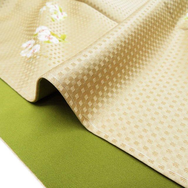 小紋 着物 未使用 正絹 袷 カジュアル 花模様 地模様 薄香色 身丈155cm  